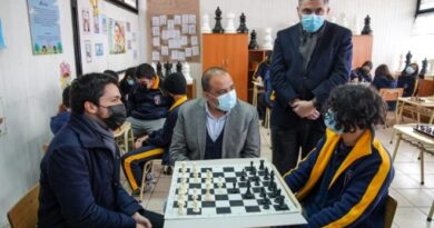 Mineduc lanza talleres en salud mental y convivencia escolar para más de 23 mil docentes Mineduc lanza talleres en salud mental y convivencia escolar para más de 23 mil docentes