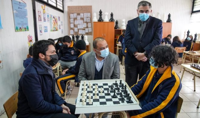 Mineduc lanza talleres en salud mental y convivencia escolar para más de 23 mil docentes Mineduc lanza talleres en salud mental y convivencia escolar para más de 23 mil docentes